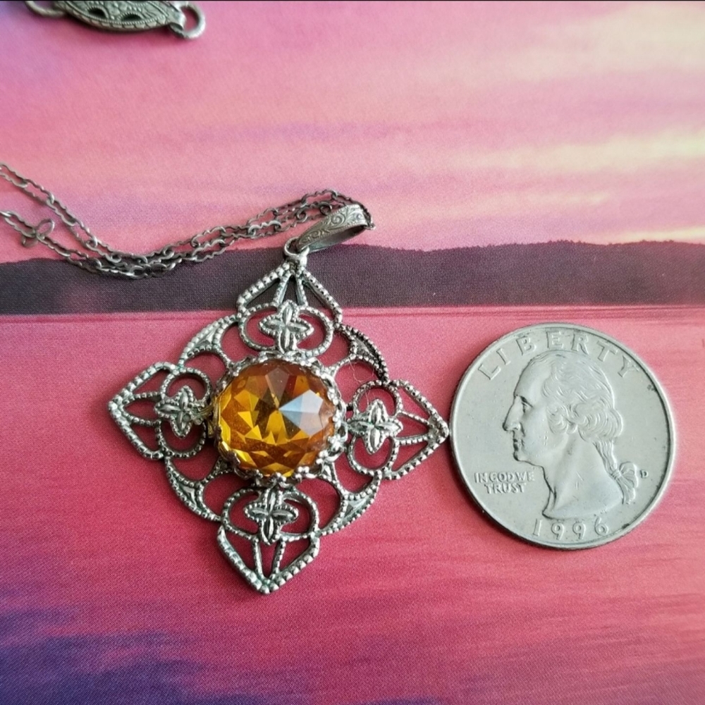 Vintage necklace yellow glass art deco silver tone filigree jewelry - Picture 7 of 12